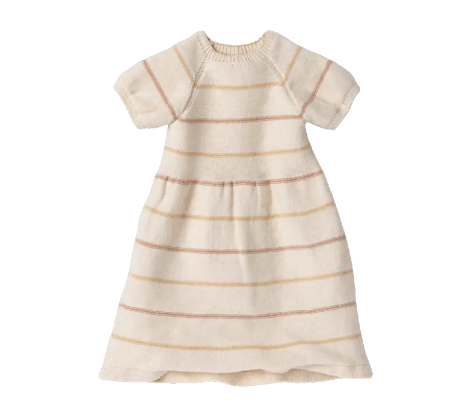maileg-bunny-size-4-knitted-dress (1).webp