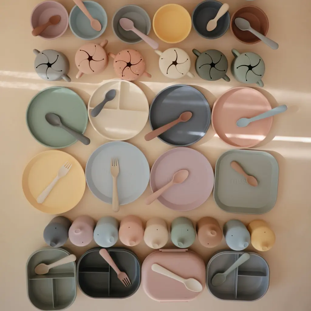 flat_lay_5.09-21-3_ec31f1f7-1abb-4312-a561-78e59f4ec110.webp