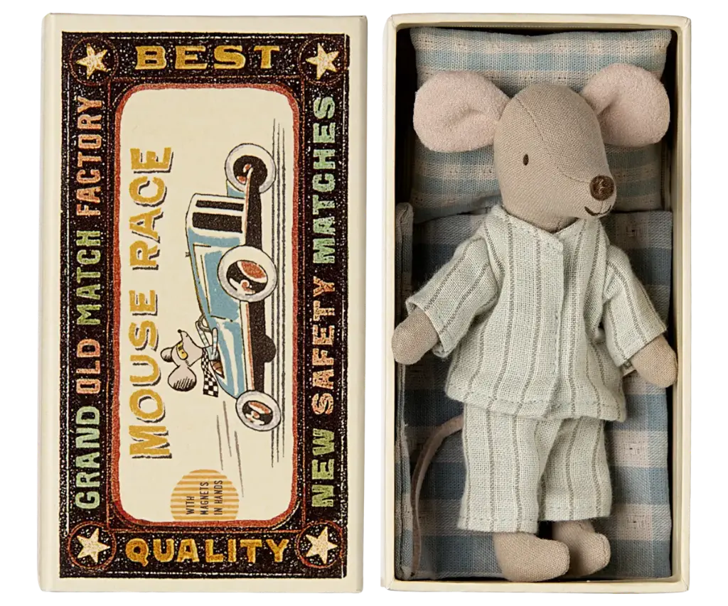 Big brother mouse in matchbox Maileg