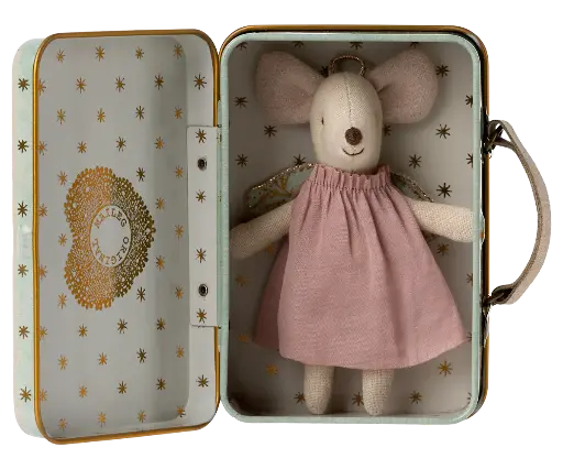 Angel mouse in suitcase, Little sister